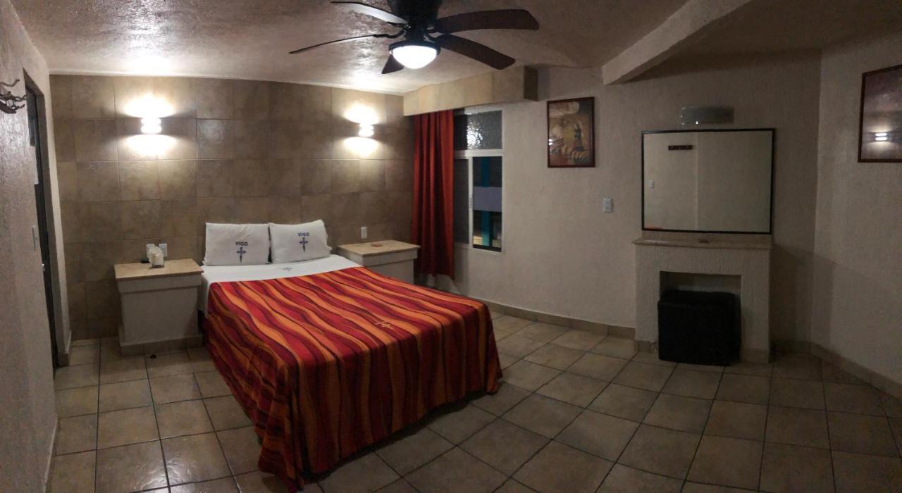 Hotel Vigo Guadalajara Bagian luar foto
