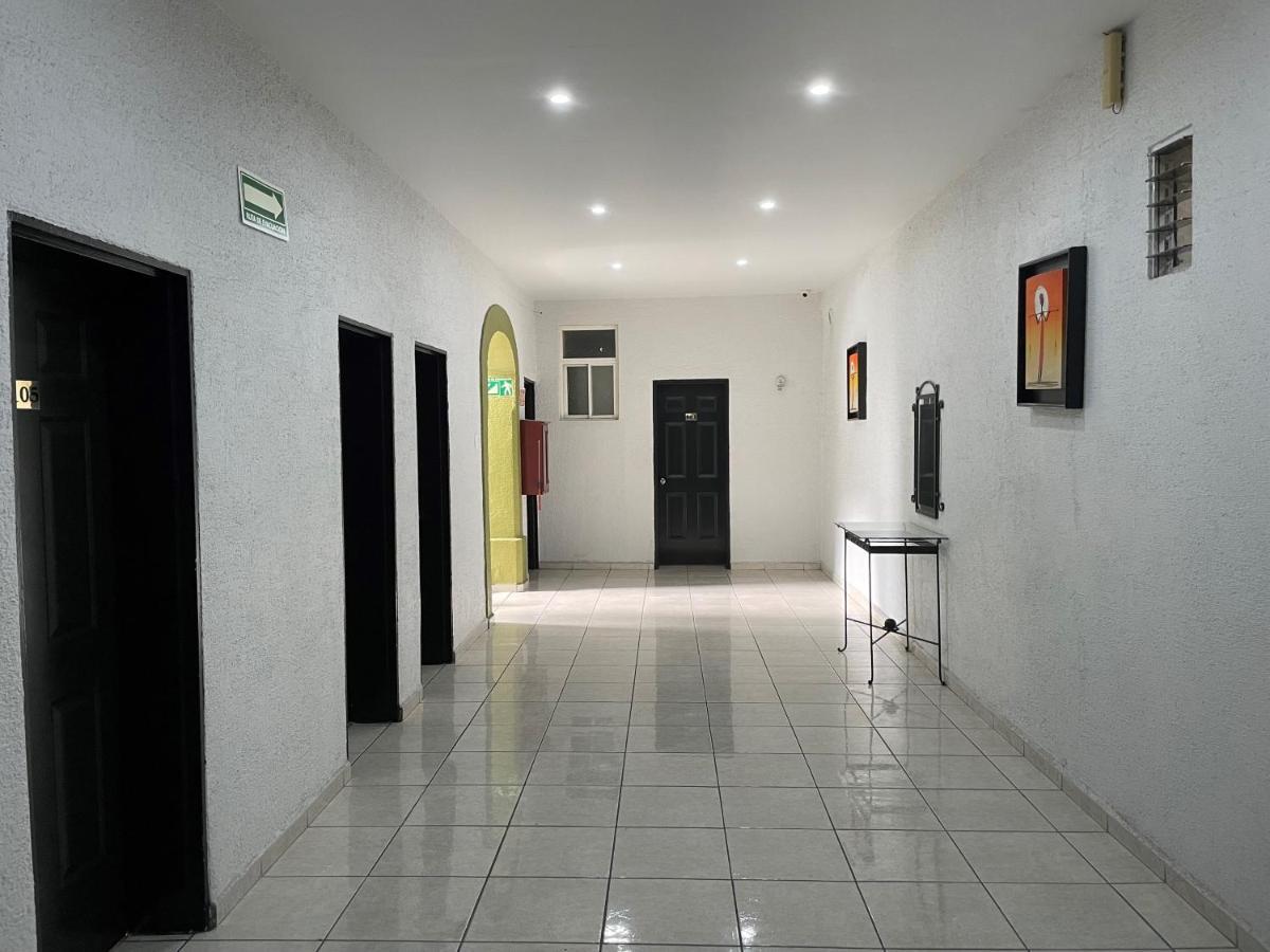 Hotel Vigo Guadalajara Bagian luar foto